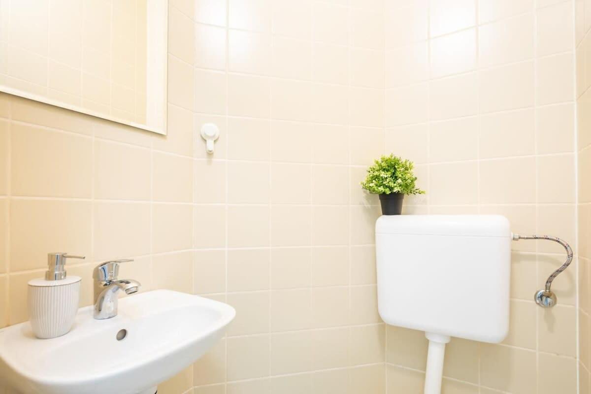 Convenient 2-Room Central Apartment Budapest Exterior foto